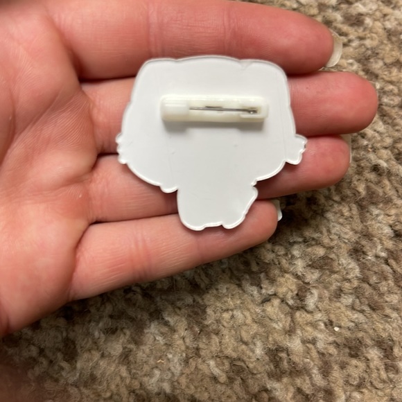 Kawaii kitty pin - Picture 3 of 4